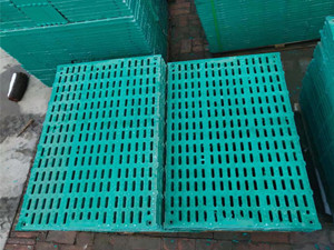 復(fù)合加長(zhǎng)漏糞板