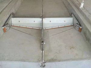 清潔刮糞機廠家供應(yīng)